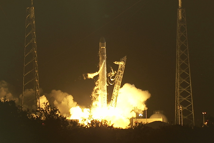 Ashes of Star Trek's 'Scotty' Ride Private Rocket Into Space